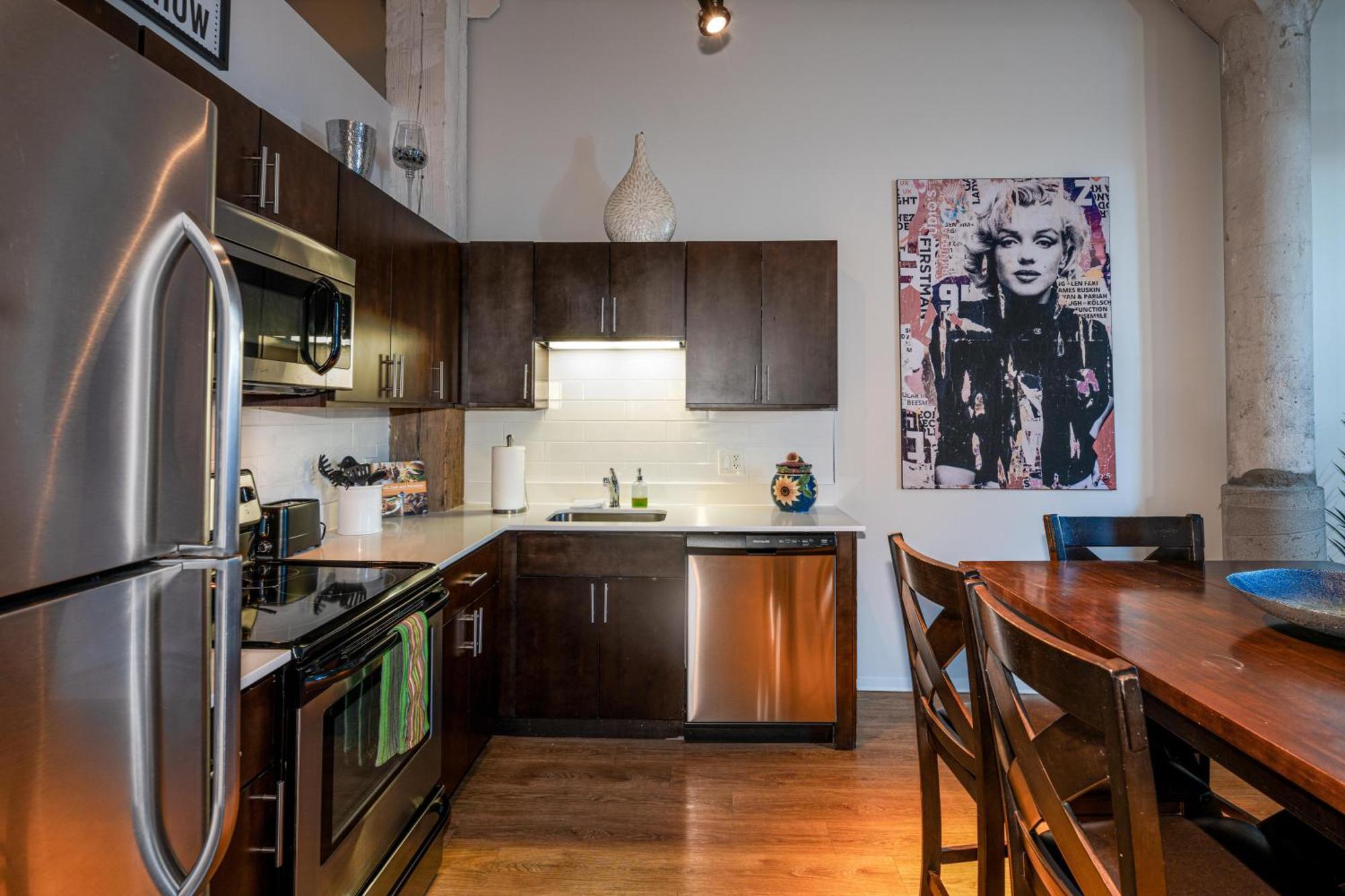 Luxery Stay Chicago - Themed Units! Close To Downtown, Mccormick Place & Wintrust Arena Buitenkant foto